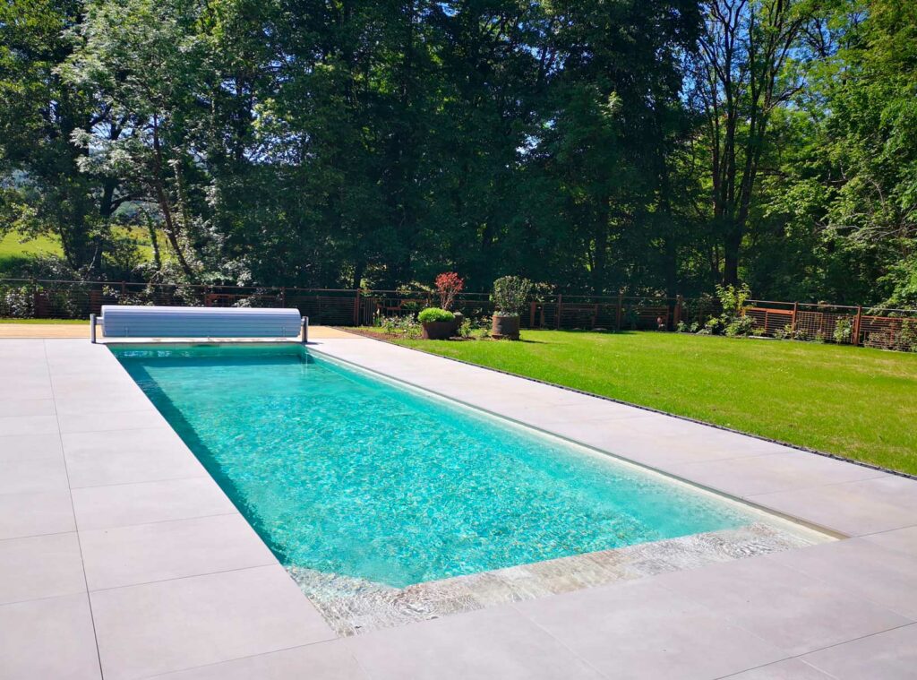 Maison grande capacité à Espalion, avec piscine XL