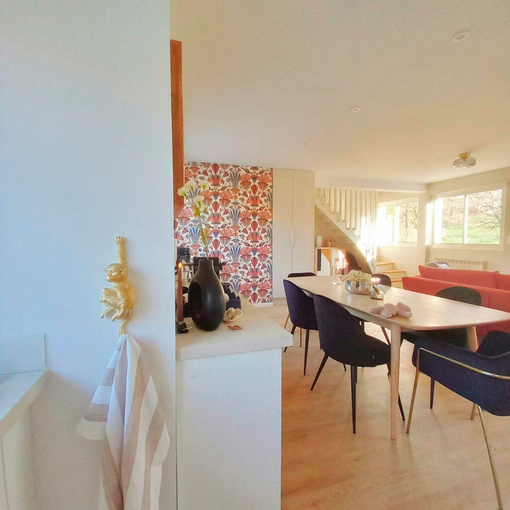 Maison grande capacité à Espalion - Salle à manger du gîte AUBRAC